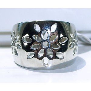 STAINLESS STEEL Open Work Flower Design Dome Ring